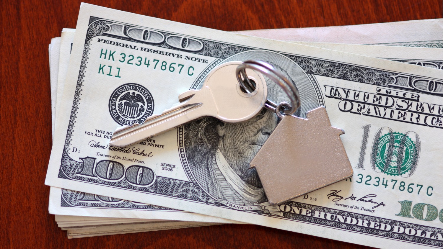 Cash Offers to Purchase Your Home – Sincere or Not? | Sixty and Me